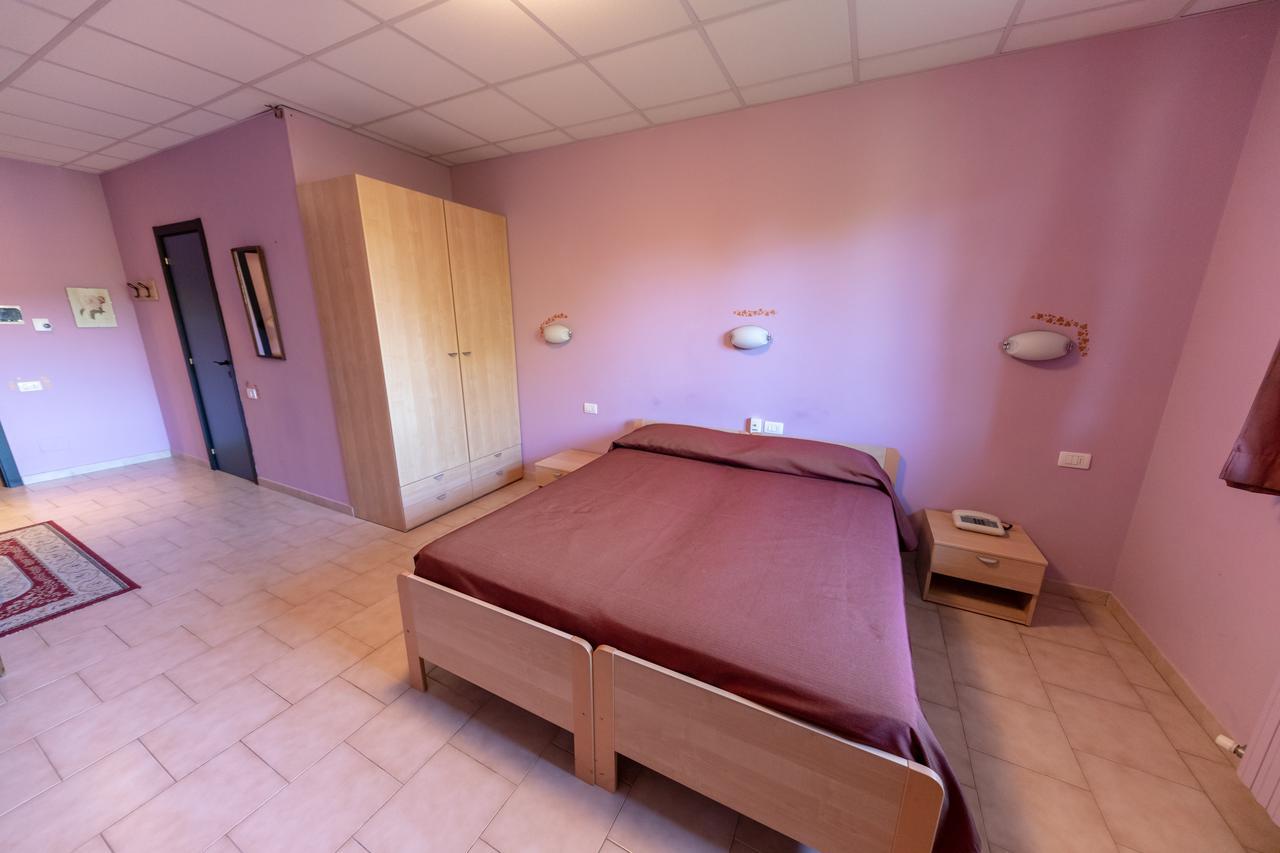 Albergo Dei Gelsi Мондови Экстерьер фото