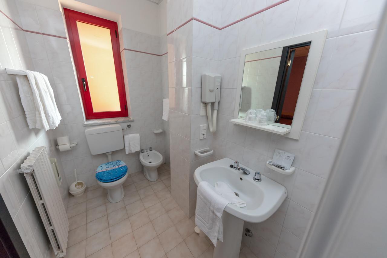 Albergo Dei Gelsi Мондови Экстерьер фото